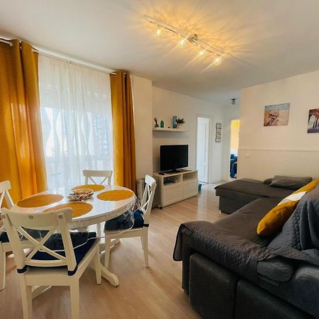 Apartamento Primera Linea De Playa Valdelagrana El Puerto de Santa María Exterior foto